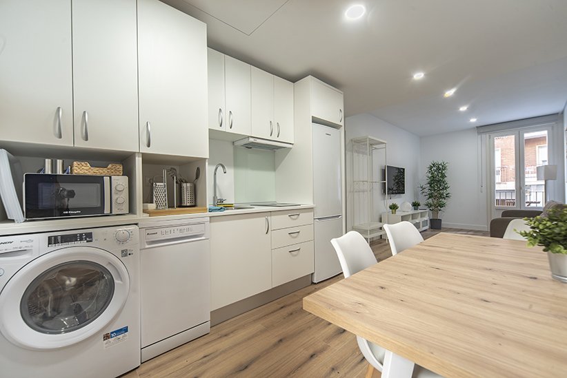 Coliving piso 1º derecha salón-cocina-07