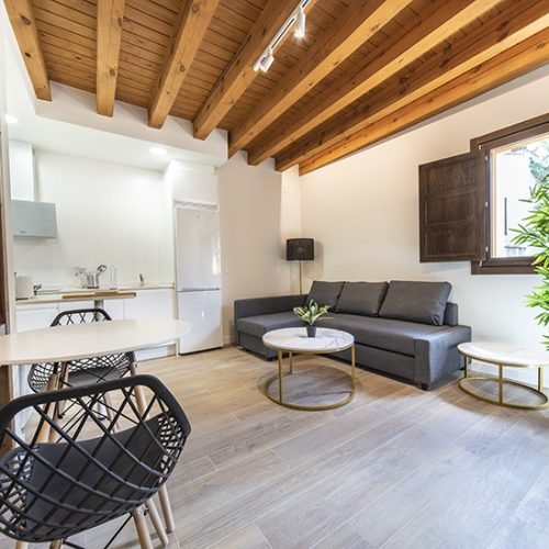 Vizcainos San Lorenzo apartamento 3 salom-cocina-01