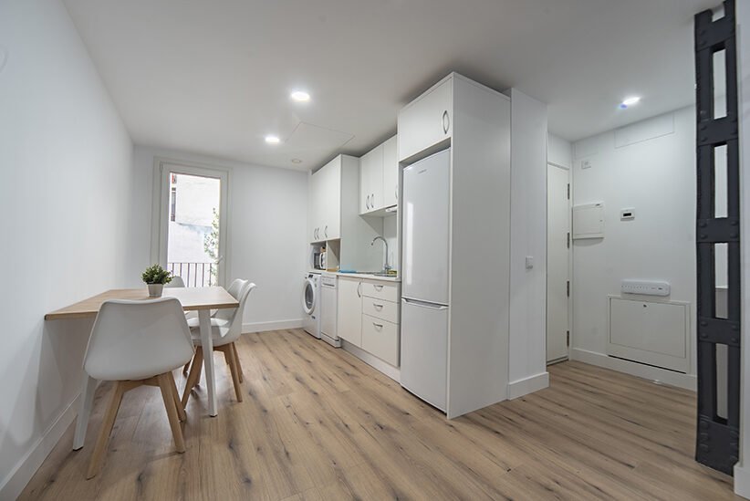 Coliving piso 1º derecha salón-cocina-04