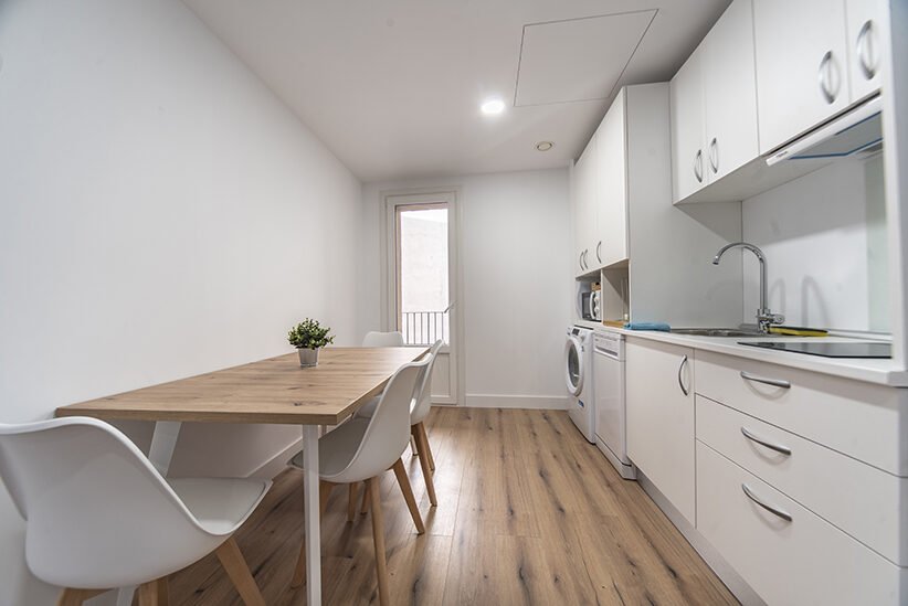 Coliving piso 1º derecha salón-cocina-08