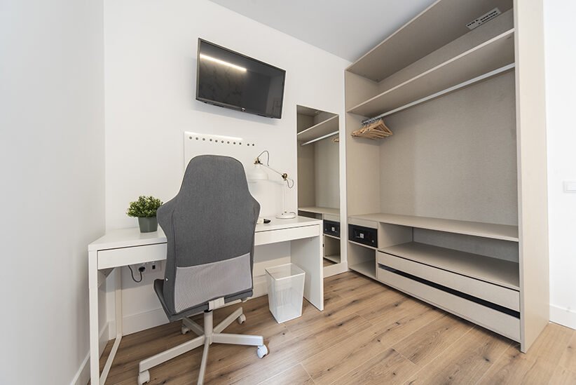 Coliving piso 1º izquierda habitación 2-05