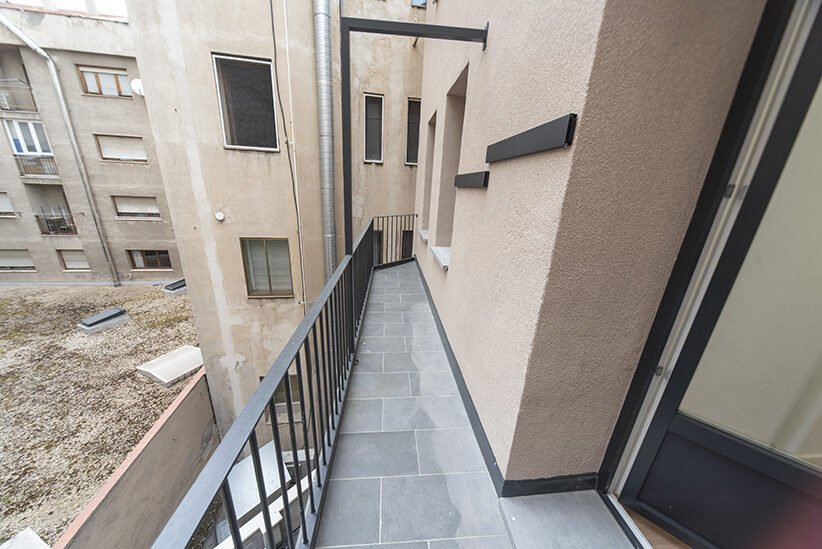 Coliving piso 1º izquierda terraza interior-01