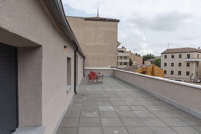 Coliving piso 3º terraza exterior-01