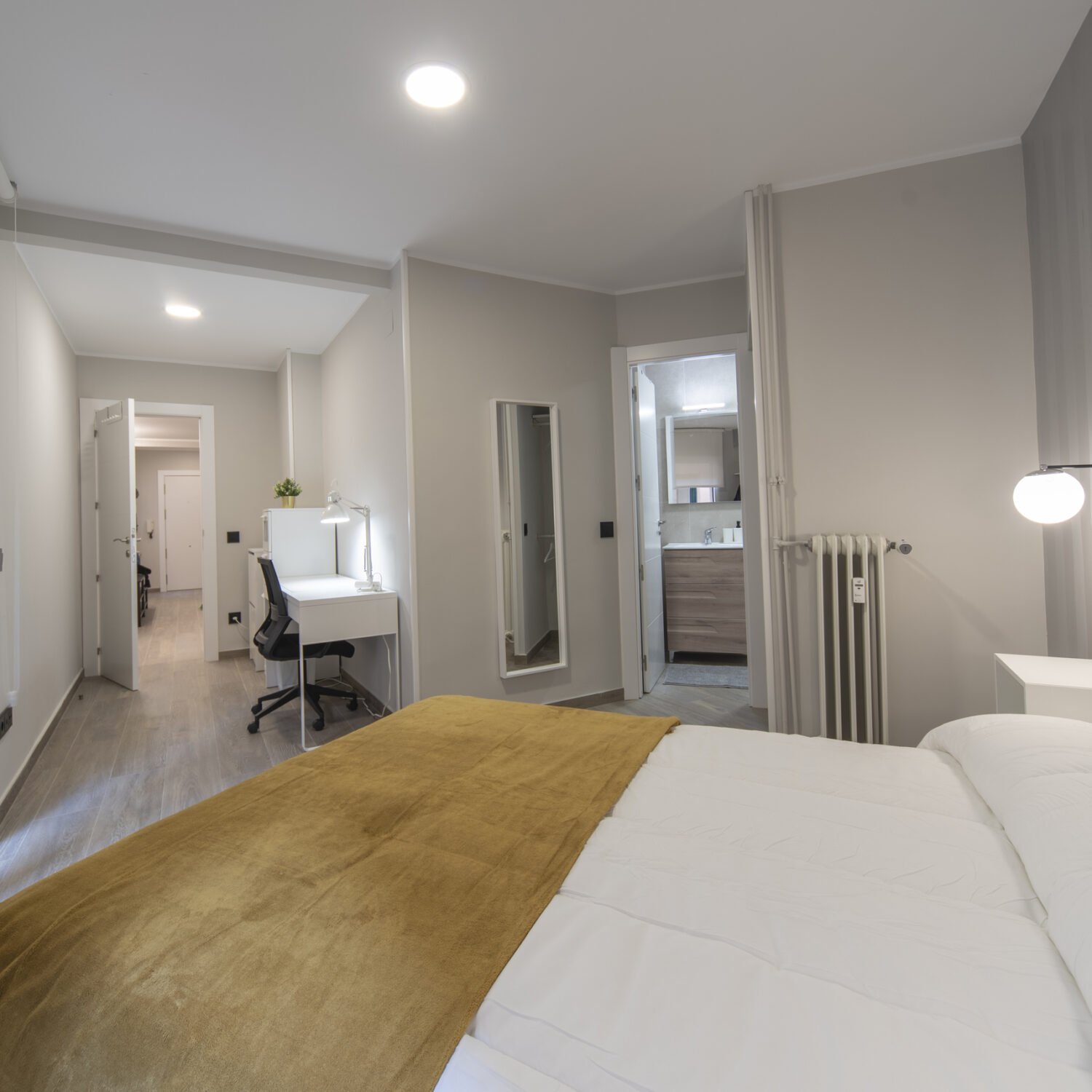 avenida del acueducto 25 habitacion 01-04