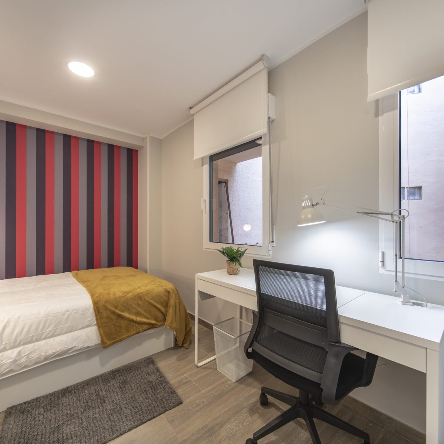 avenida del acueducto 25 habitacion 02-03