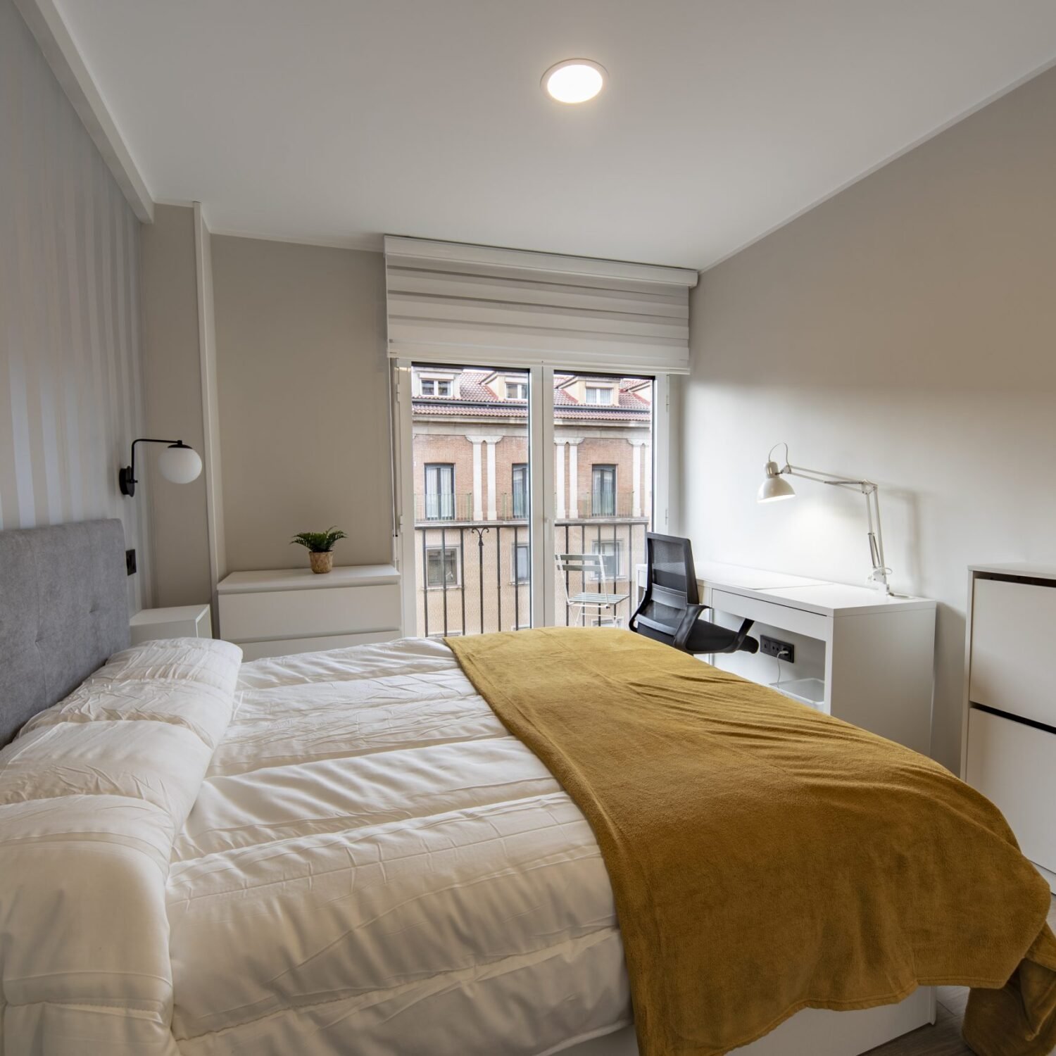 avenida del acueducto 25 habitacion 04-04