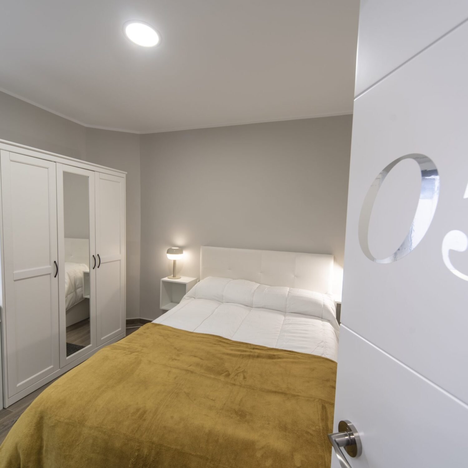 avenida del acueducto 25 habitacion 05-01