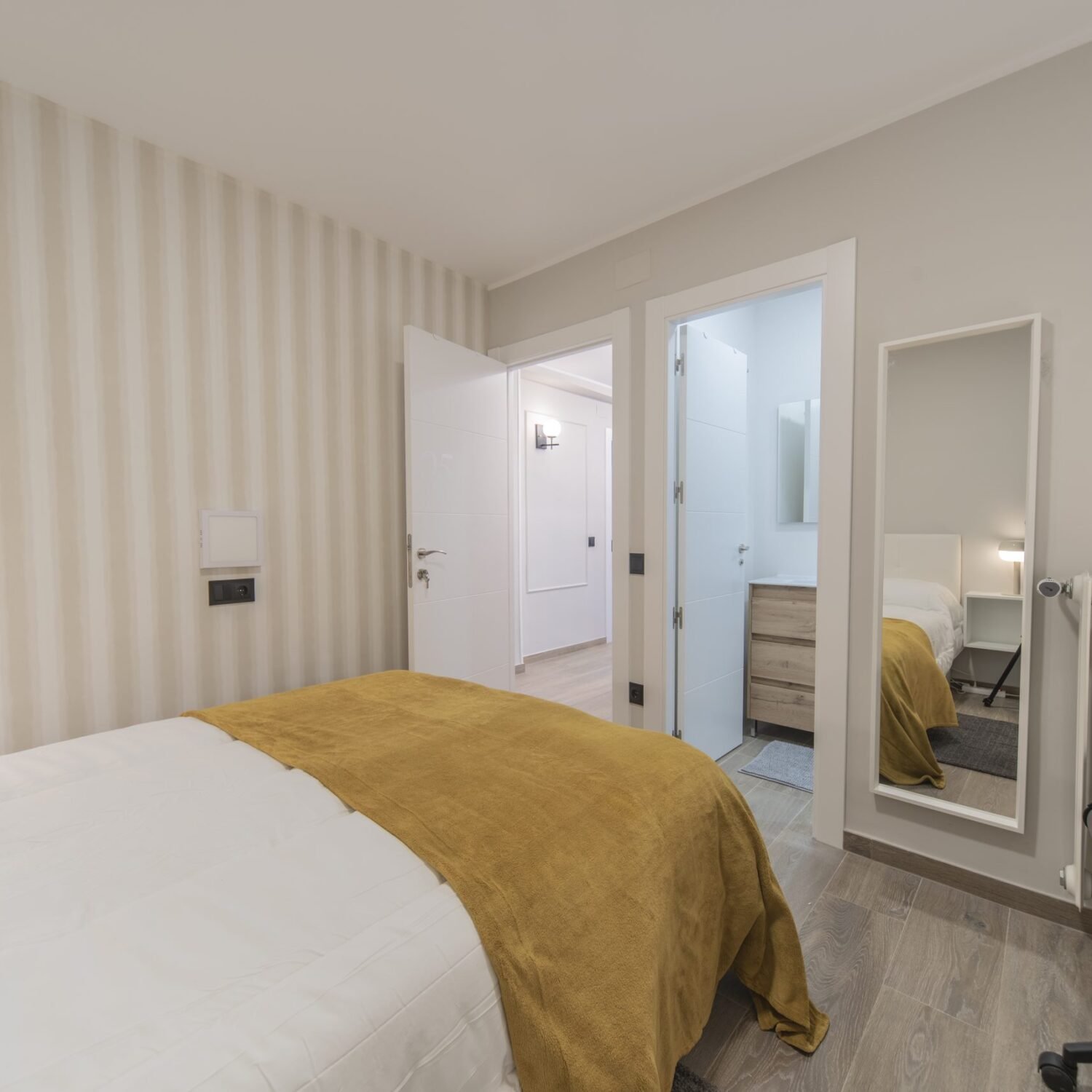 avenida del acueducto 25 habitacion 05-04