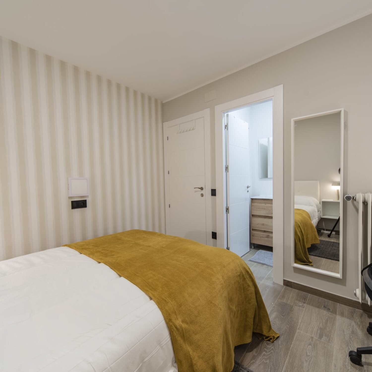 avenida del acueducto 25 habitacion 05-05